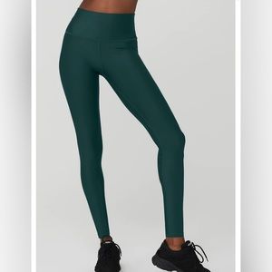All airlift leggings